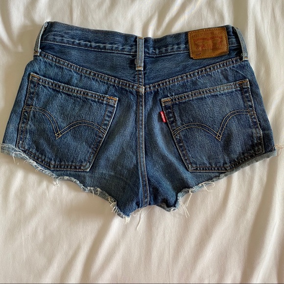 levis 501 shorts - Picture 2 of 4